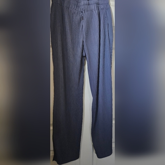 Pleated Trousers - Steel Blue - Picture 3 of 11